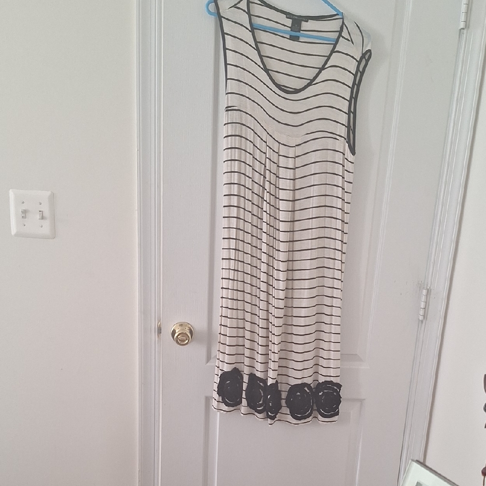 Striped Black and White Sleeveless Top